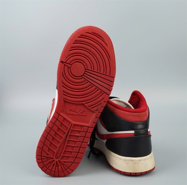 Giày Nike trắng đen phối đỏ sz36.5 KG +