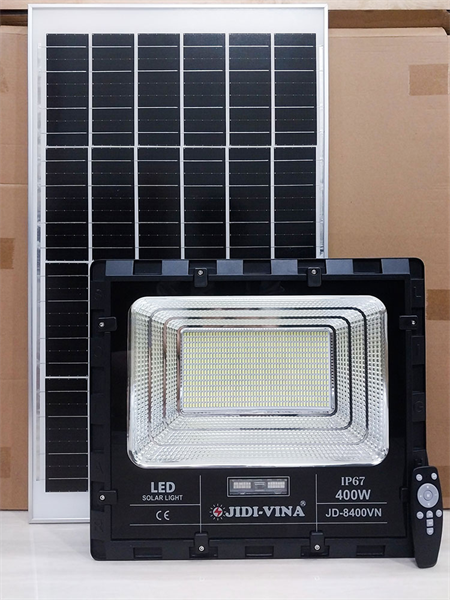 Đèn Năng Lượng Mặt Trời JD-8400VN 400WTấm Pin Mono JIDI-VINA- 12 tháng