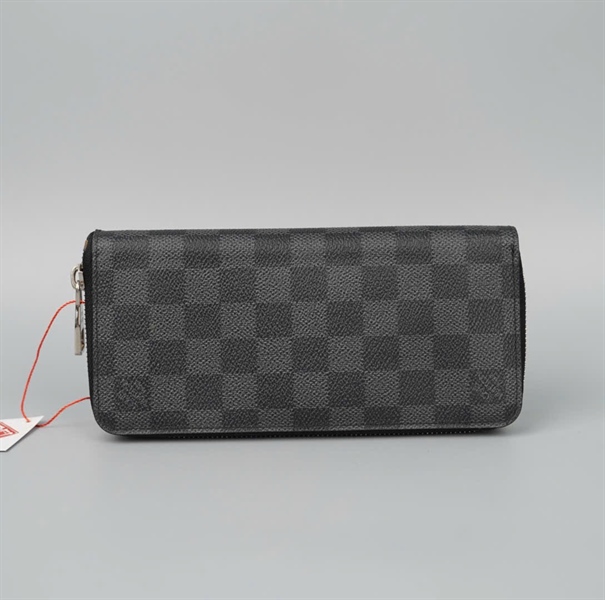 Ví LV ô vuông đen có zip KG+