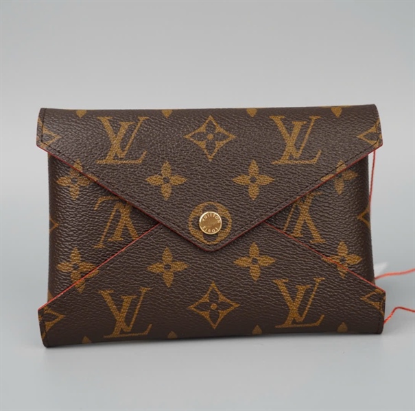 Ví LV bao thư hoa nâu +