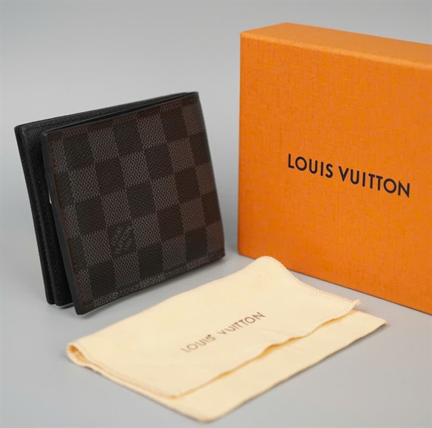 Ví LV ô vuông gập 2 KG+