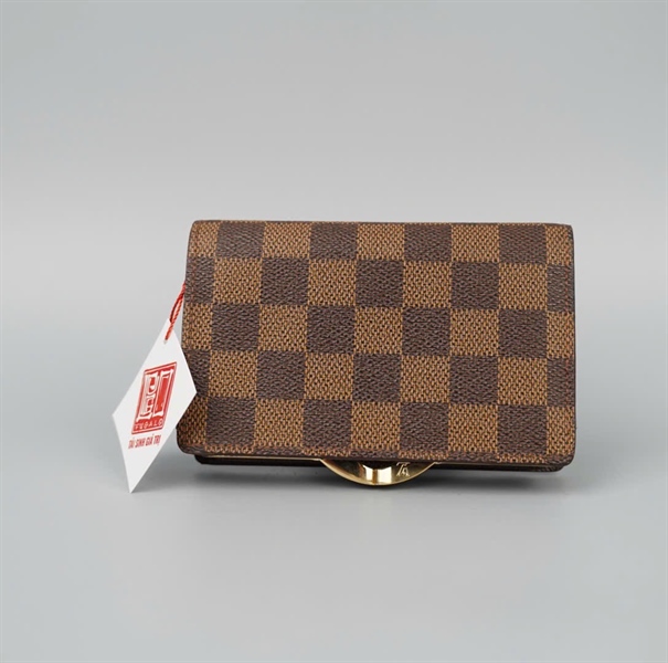 Ví LV ô vuông nâu gập 2 +