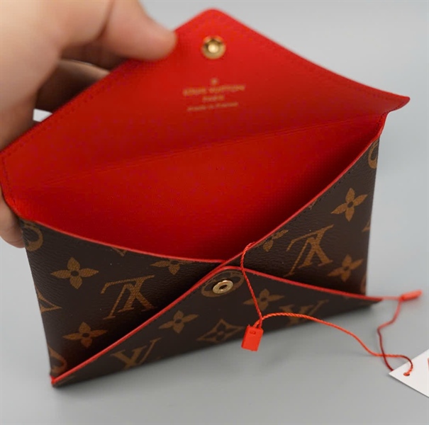 Ví LV bao thư hoa nâu +