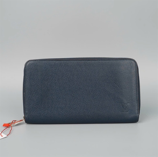 Ví LV xanh có zip KG+