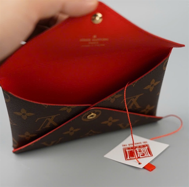 Ví LV bao thư hoa nâu +