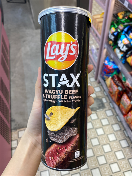 Snack khoai tây Lay's stax ống vị bò wagyu nấm 100g