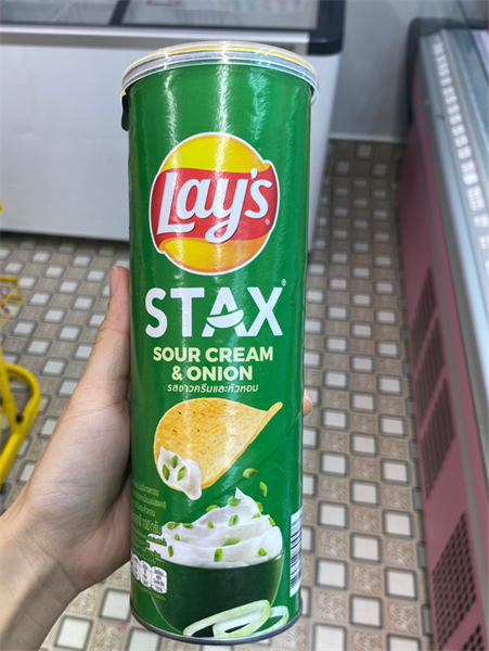 Snack khoai tây Lay's stax kem hành 100g