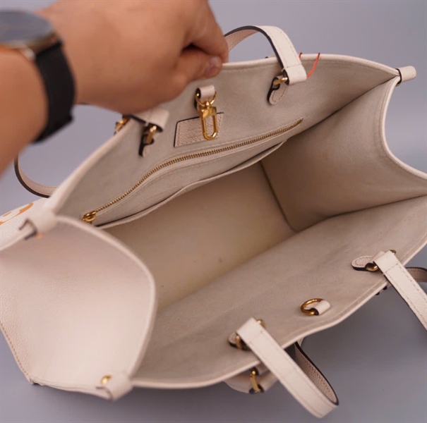 Túi LV Onthego nude hoa vàng sz34 (BMC) KG+