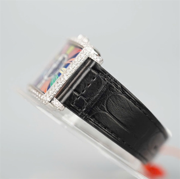 Đồng hồ Franck Muller mặt vuông viền đính đá màu xanh (no176) sz28 (HC) KG+