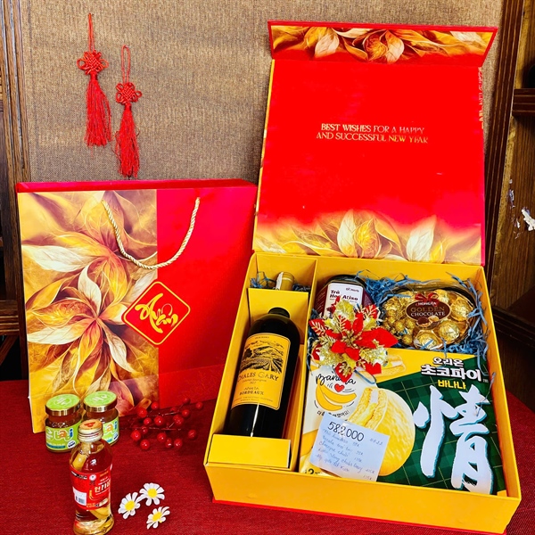 HỘP XUÂN KHỞI 1