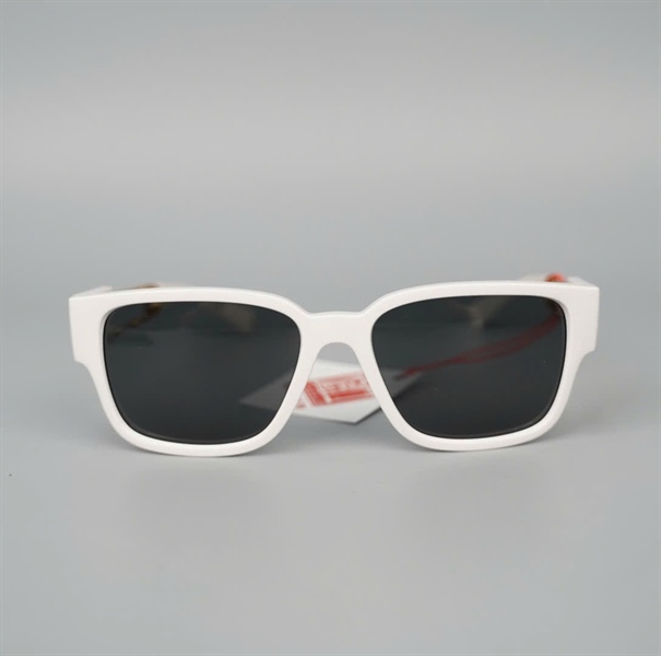 Kính Versace màu trắng 4412 KG+