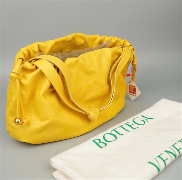 Túi Bottega vàng (BO9130322R) sz30 (LTB) KG+