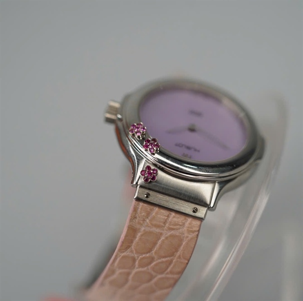 Đồng hồ Hublot mặt hồng đính hoa dây nude da trăn (484936) (LTB) KG+