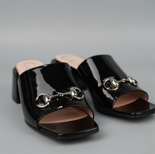 Dép GG đen đế 6p sz38.5 KG+