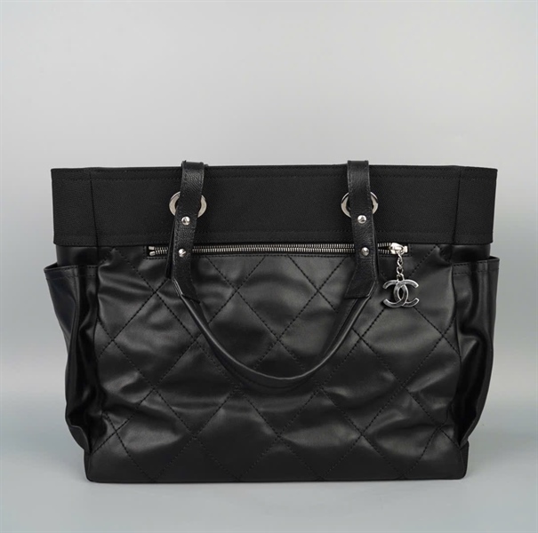 Túi Chanel Tote đen có lót form (14071205) sz36 KG+