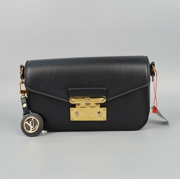 Túi LV Swing đen lòng hoa nâu kèm charm 2 strap sz20 (HC) +