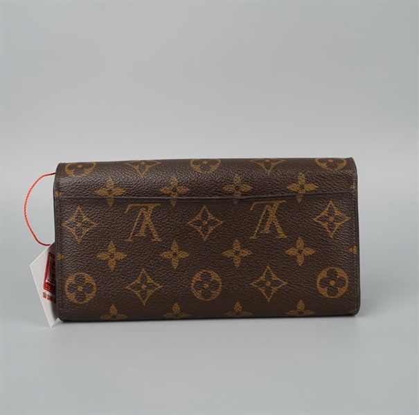 Ví LV hoa nâu nút vàng (LT) KG+