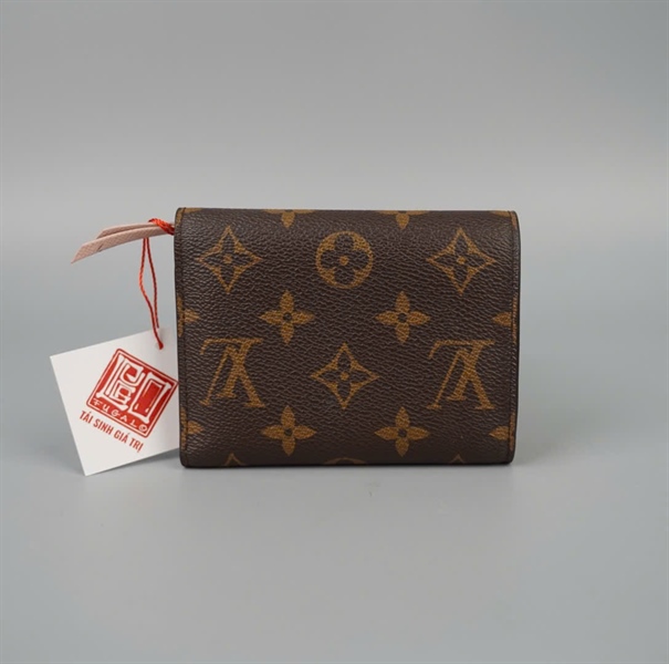 Ví LV hoa nâu nút hồng (LT) KG+