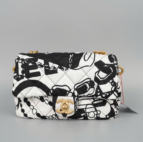 Túi Chanel trắng phối đen (E35PGL7E) sz19 (HC)+