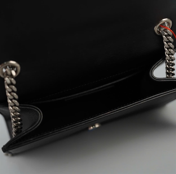 Túi YSL đen đính charm sz17 (HC)+