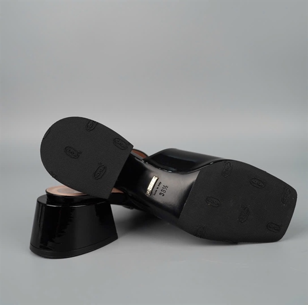 Dép GG đen đế 6p sz38.5 KG+