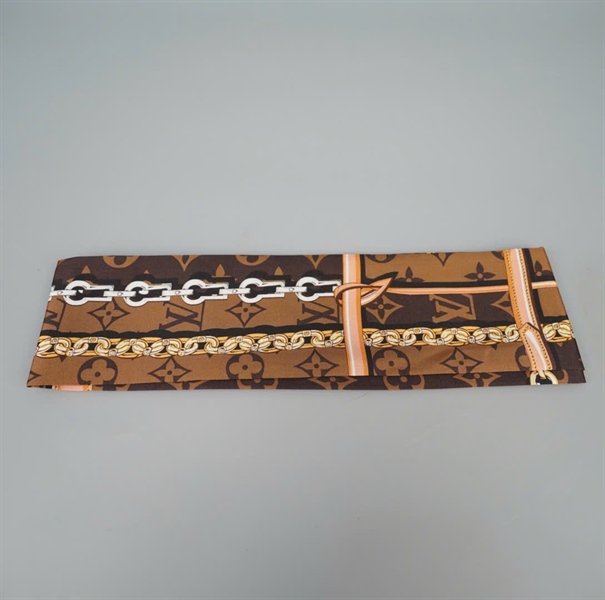 Khăn LV hoa nâu (HC)+