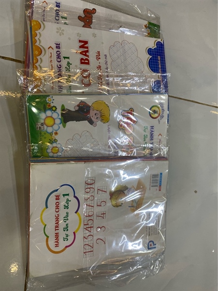 Set tập tô thông minh cho bé