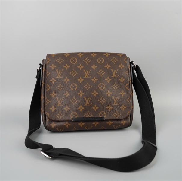 Túi LV đeo chéo hoa nâu sz26 (BQ) KG+