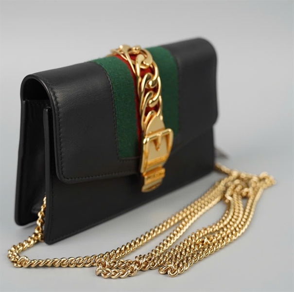 Túi GG Sylvie màu đen sz17 (BQ) KG+