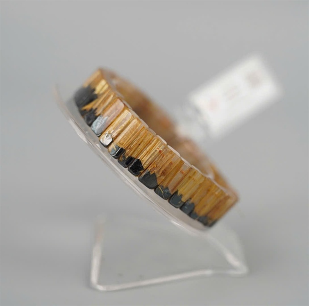 Vòng bản A23 VIP (459958) + ly5-39