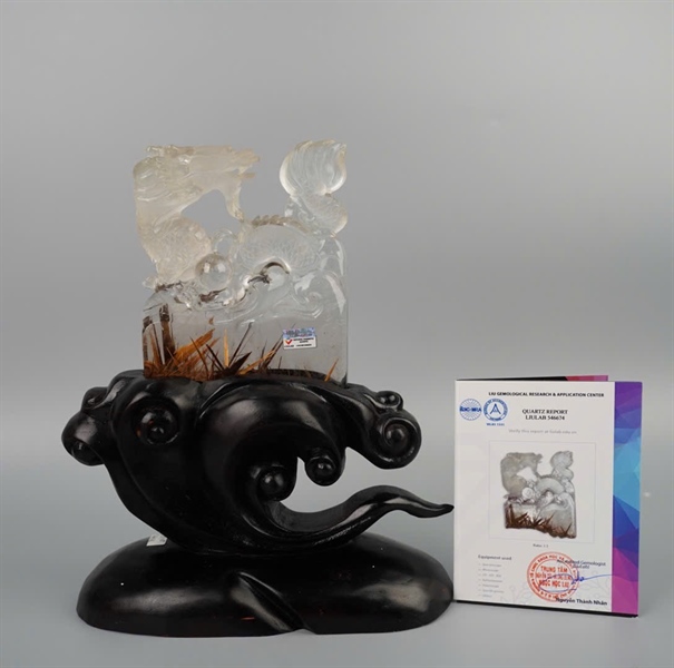 Tác phẩm rồng thạch anh tóc vàng (546674) +