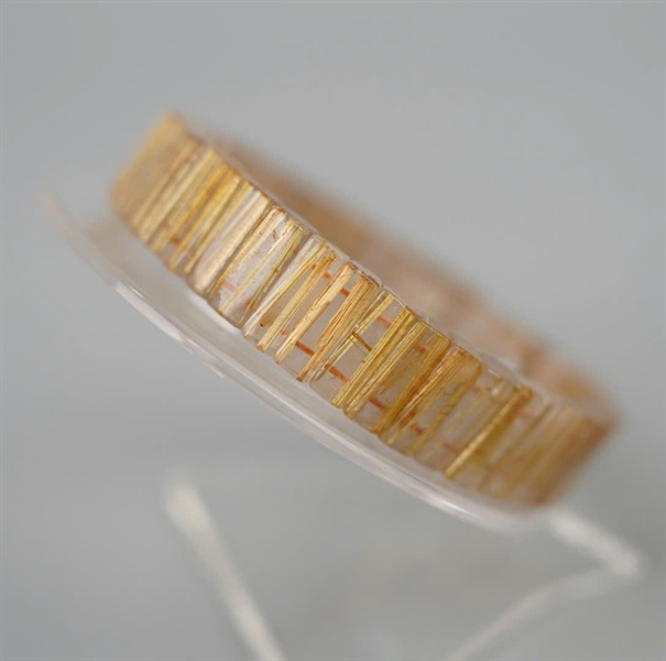 Vòng bản thạch anh tóc vàng + ly4-47