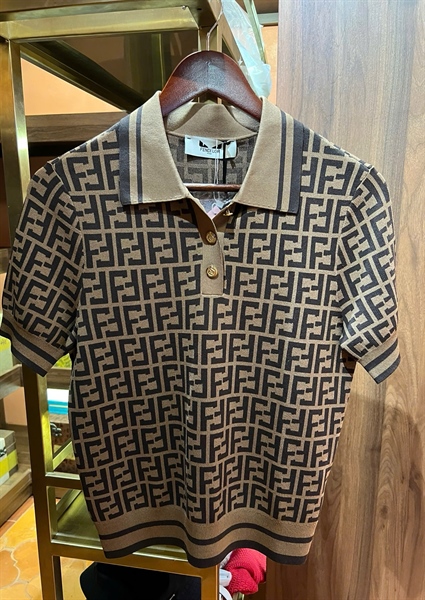 Áo thun Fendi màu nâu (PN) +