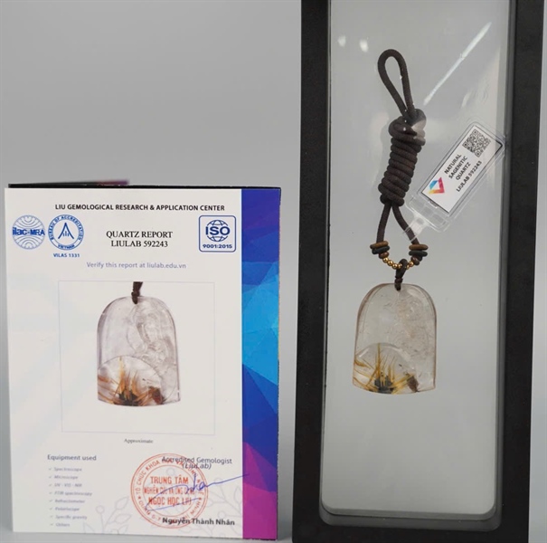 Mặt quan âm hoa thị tóc vàng (592243) +