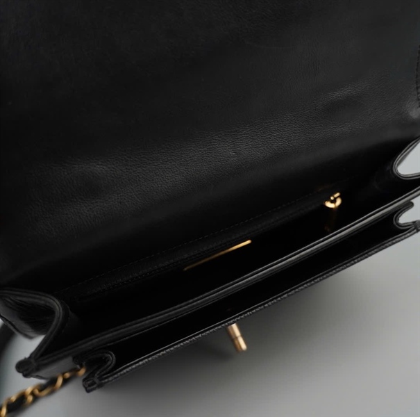 Túi Chanel đen (28251695) sz22 (BQ) KG+