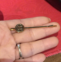 Kẹp tóc Chanel tròn +