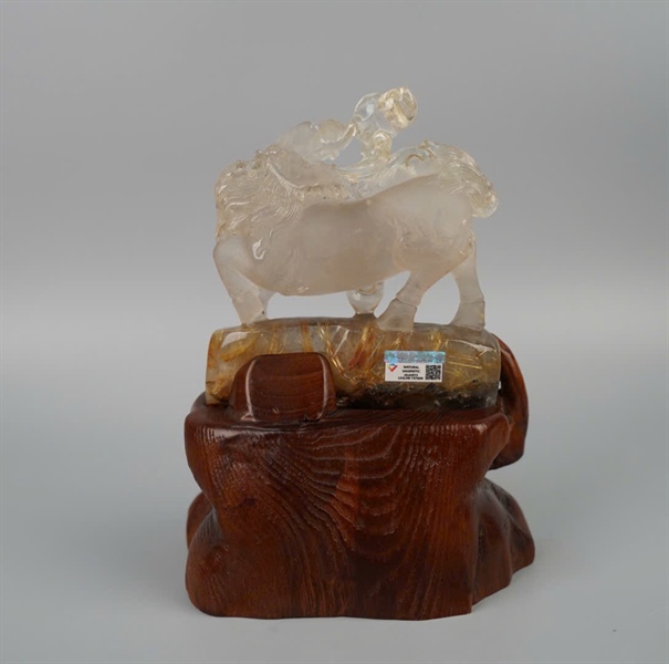 Tác phẩm cụ kỳ lân thạch anh tóc vàng (737699) +