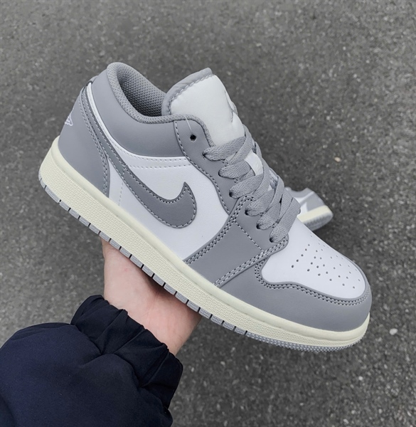 Nike Air Jordan 1 Low Grey