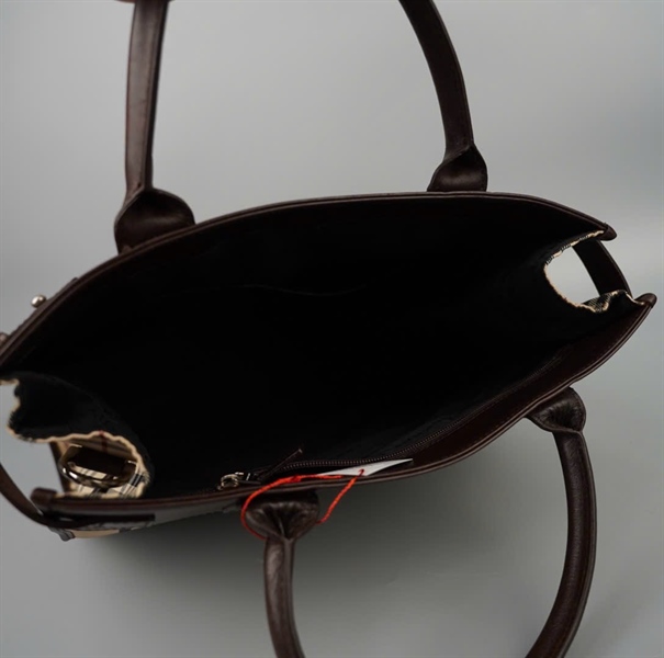 Túi BBR tote chữ nhật sọc caro viền nâu sz34 +