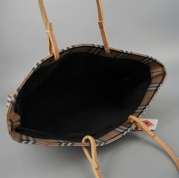 Túi BBR tote sọc caro sz32 +