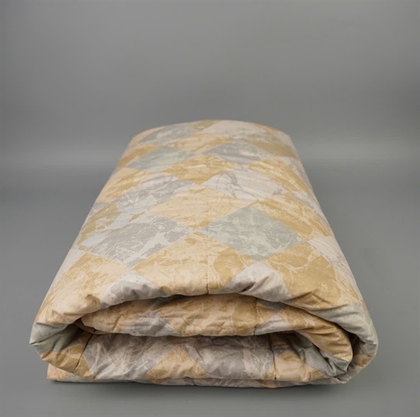 Chăn mền Celine màu vàng (PN)+