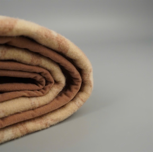 Chăn mền Celine màu nâu (PN)+