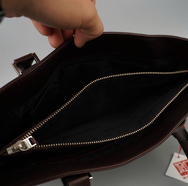 Túi BBR tote sọc caro viền nâu sz38 +