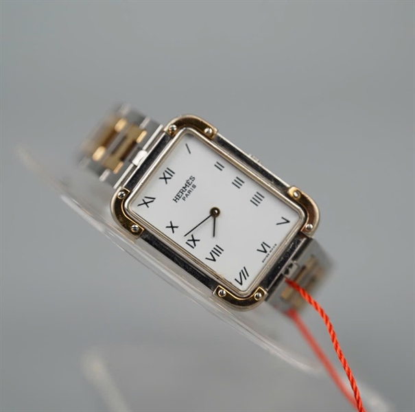 Đồng hồ Hermes vuông mắt xích (HC) +