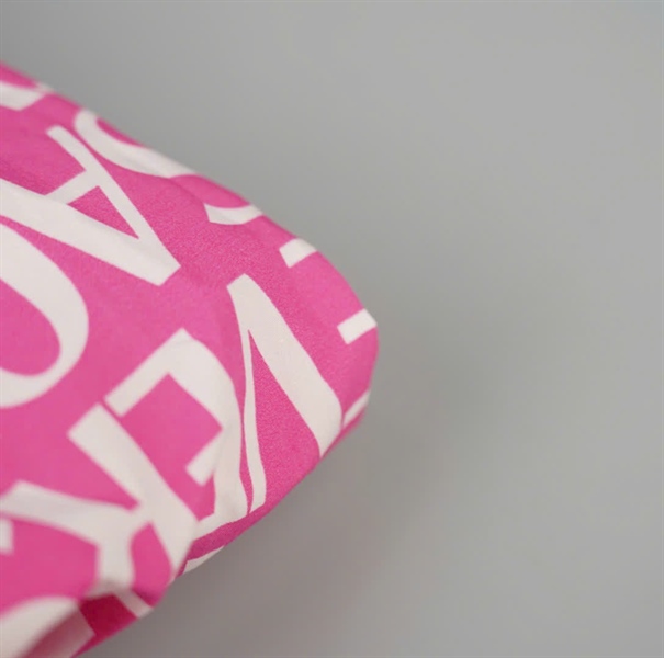 Váy Versace trắng phối hồng KG+