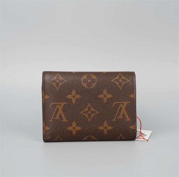 Ví LV hoa nâu gập 3 nút đỏ (LT) KG+