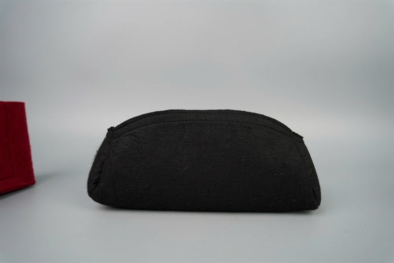 Lót form bầu màu đen 25x10x7cm +