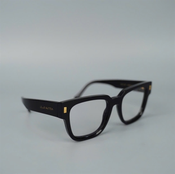 Kính LV đen (Z159W93L) (HC) KG+