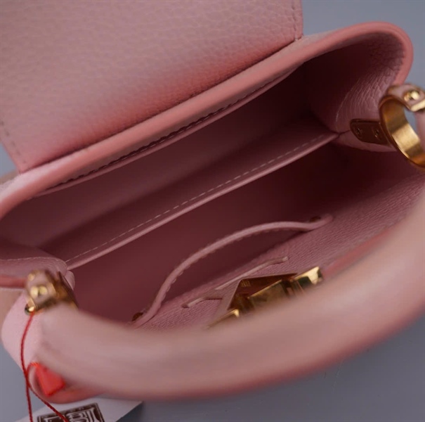 Túi LV Capu hồng phối nude sz20 (HC)+