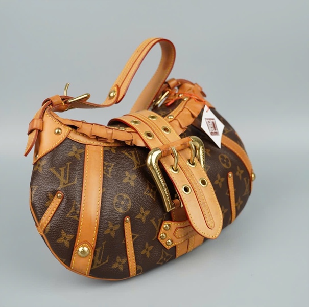 Túi LV kẹp nách hoa nâu sz28 KG+